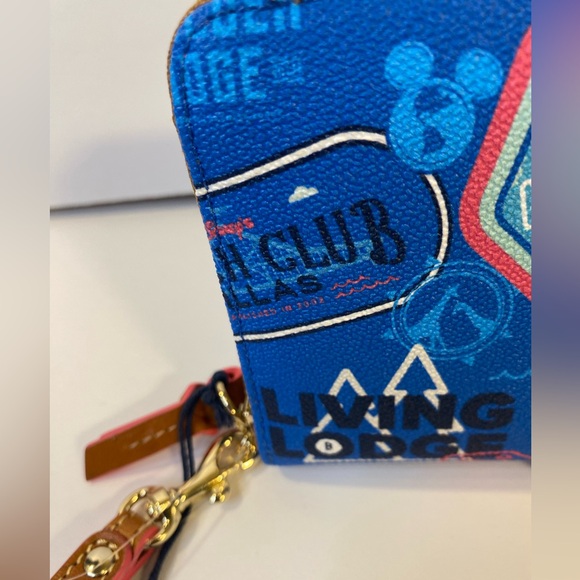 Disney Dooney & Bourke Long Wallet - Picture 13 of 15
